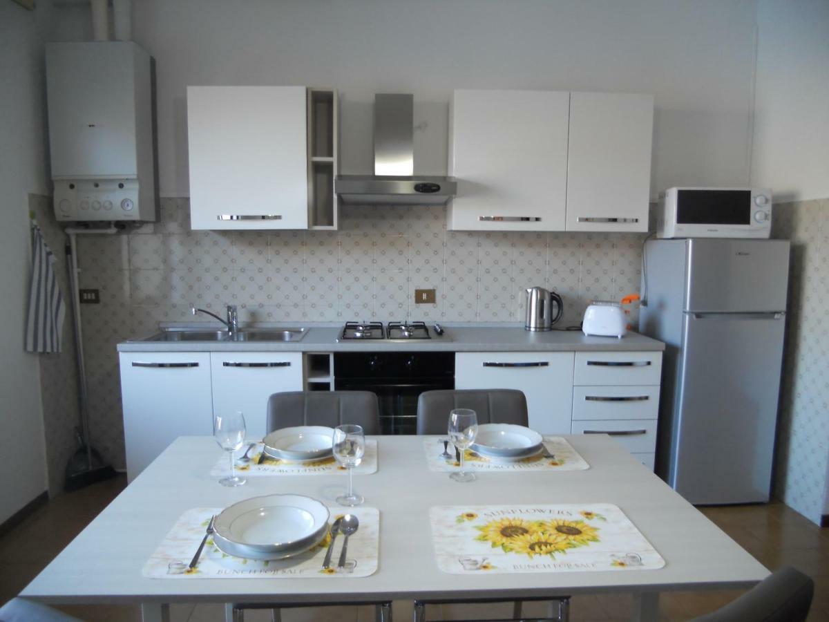 The Silence Holiday Apartment Lezzeno Extérieur photo